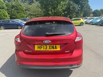 Used Ford Focus 2013 for sale - 79381596: Photo