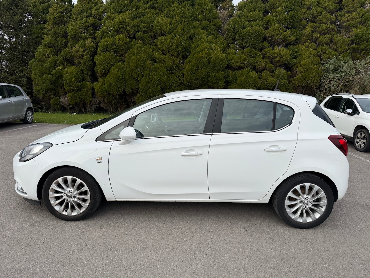 Used Vauxhall Corsa 2015 for sale - 77985063: Photo 3