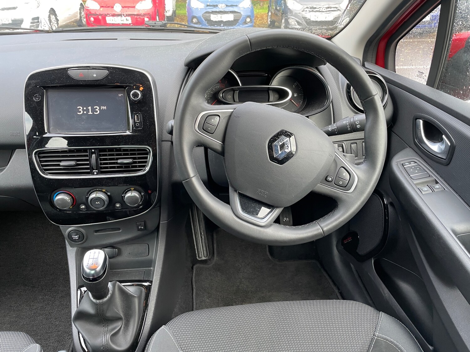 Used Renault Clio 2017 for sale - 76321735: Photo 12