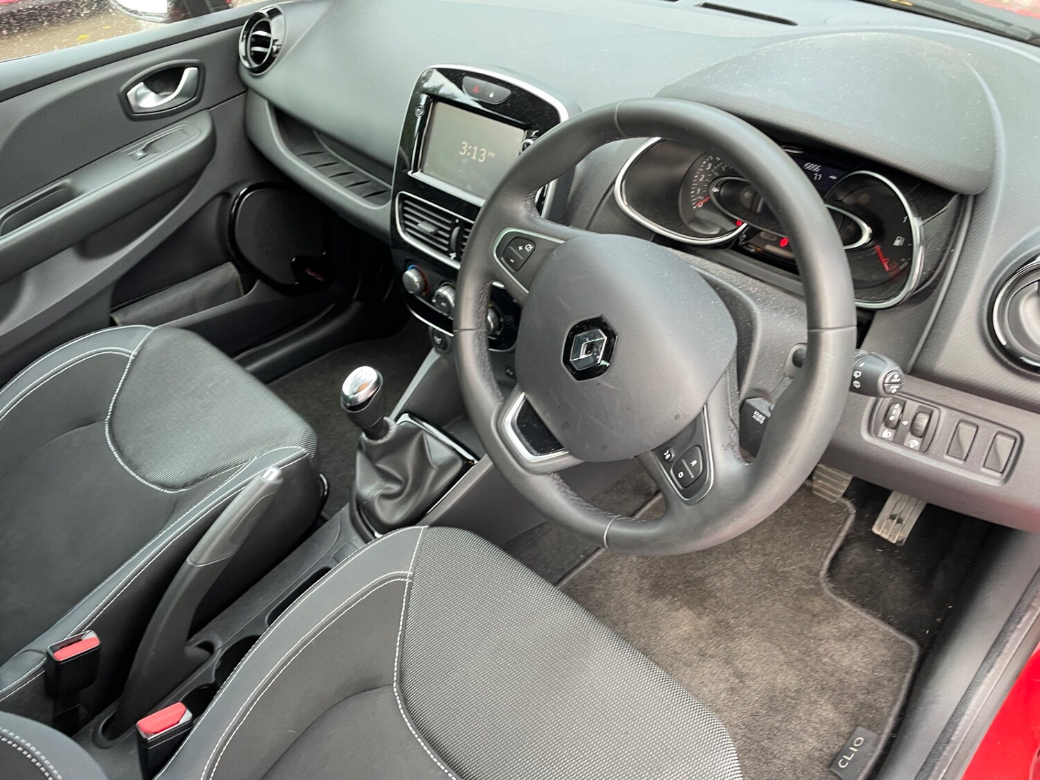 Used Renault Clio 2017 for sale - 76321735: Photo 13