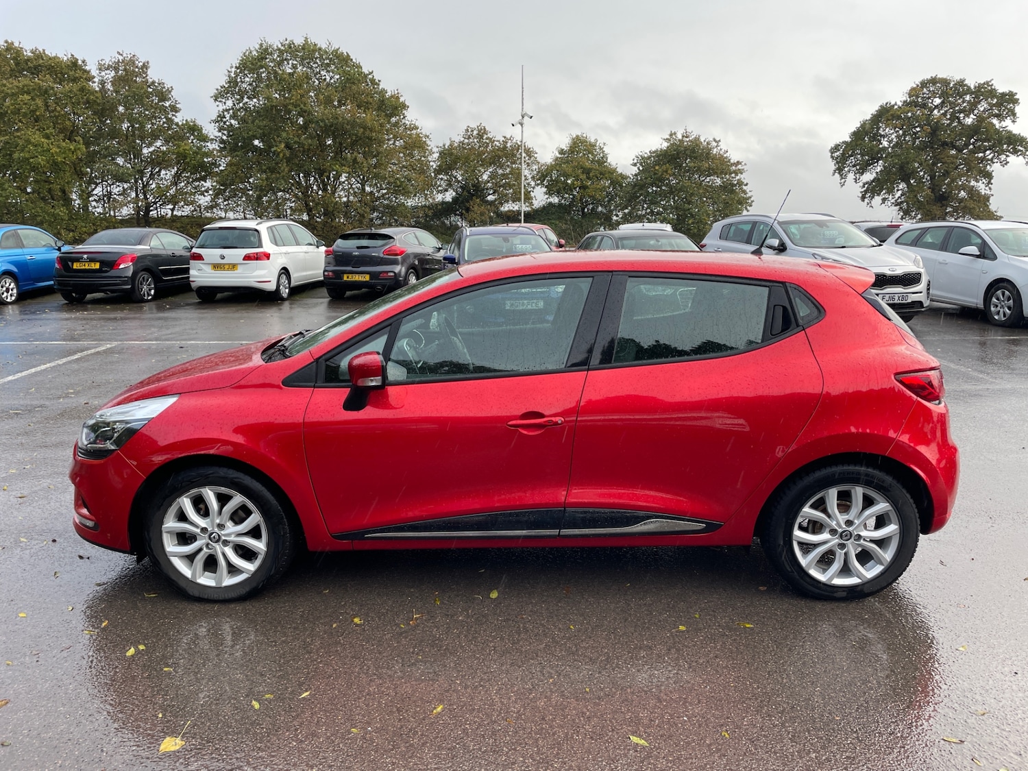Used Renault Clio 2017 for sale - 76321735: Photo 8