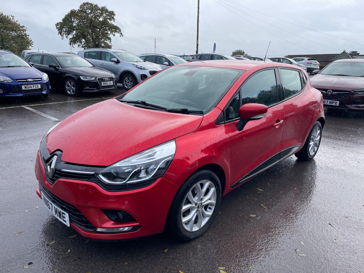 Used Renault Clio 2017 for sale - 76321735: Photo 9