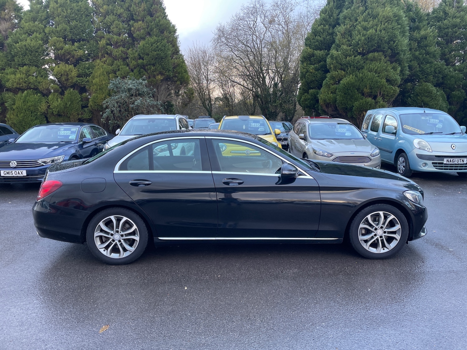 Used Mercedes-Benz C Class 2016 for sale - 76777471: Photo 2