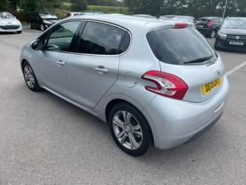 Used Peugeot 208 2013 for sale - 68715880: Photo