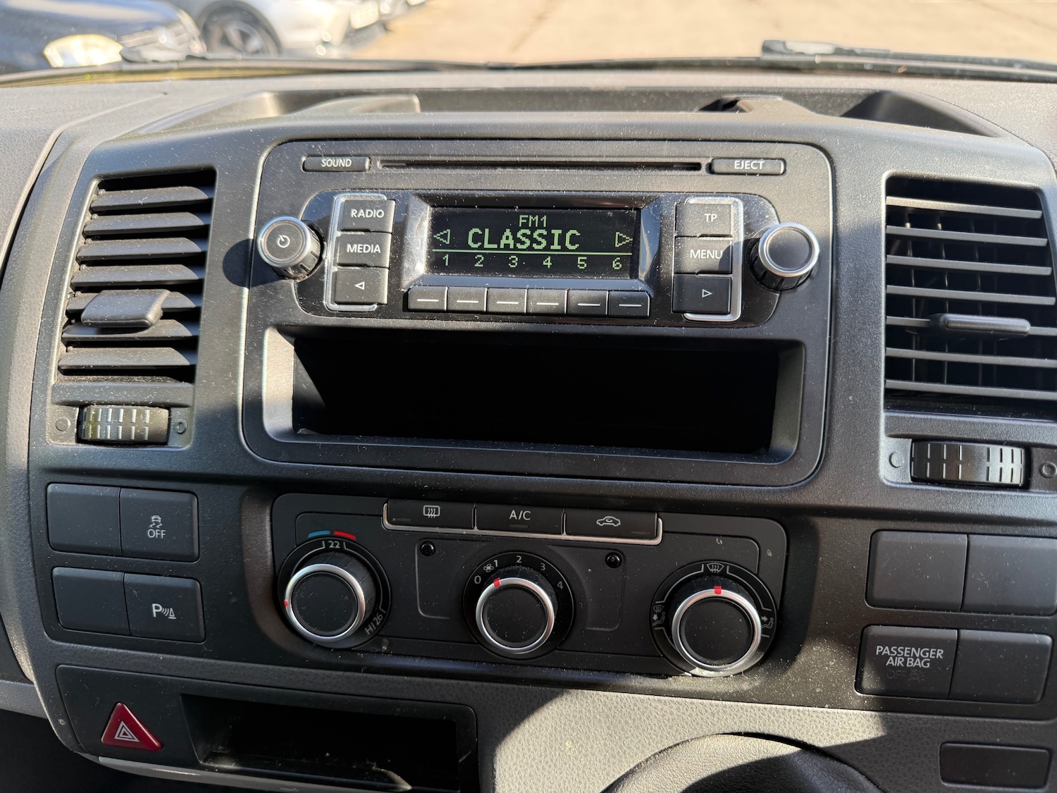 Used Volkswagen Transporter 2015 for sale - 77715447: Photo 19