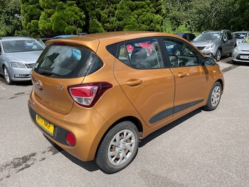 Used Hyundai i10 2017 for sale - 78667863: Photo