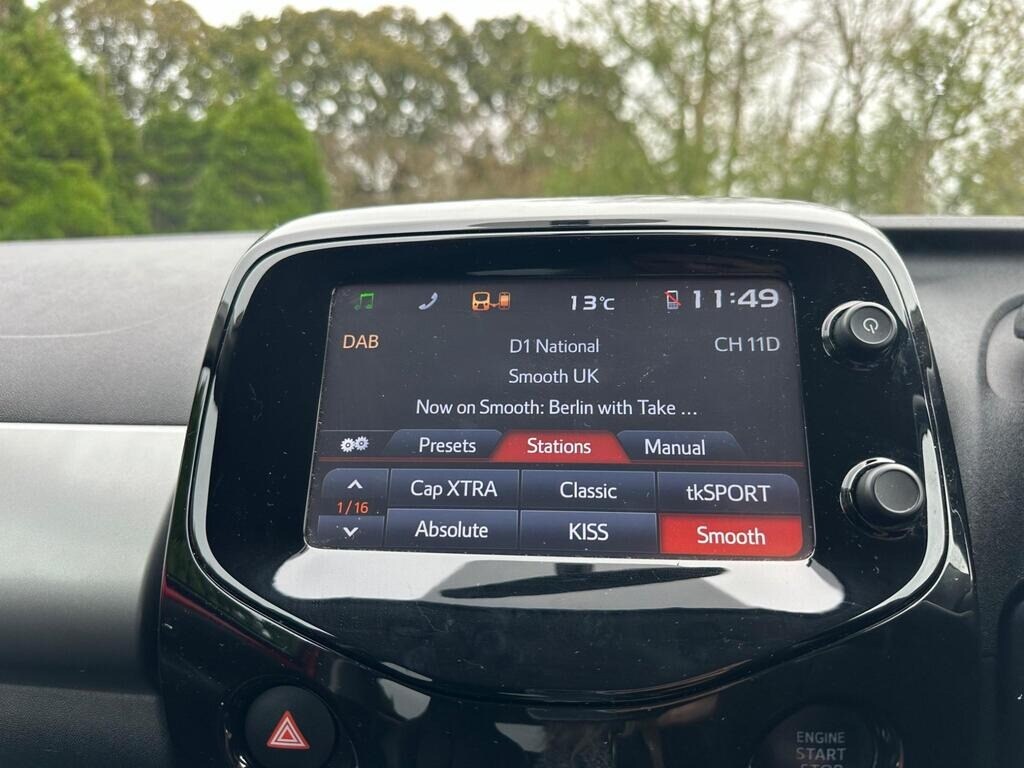 Used Peugeot 108 2015 for sale - 76588362: Photo 16