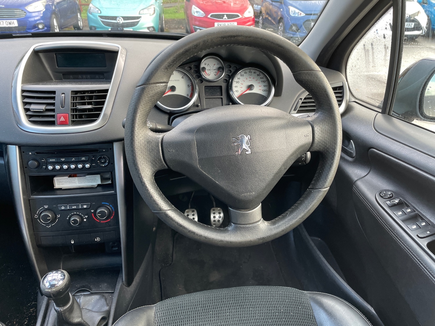 Used Peugeot 207 2012 for sale - 76777892: Photo 7