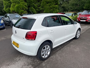 Used Volkswagen Polo 2014 for sale - 75305373: Photo