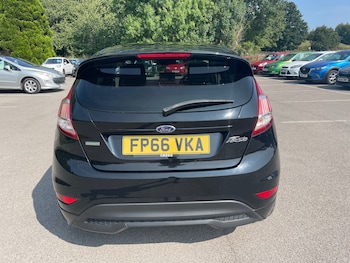 Used Ford Fiesta 2016 for sale - 75595409: Photo