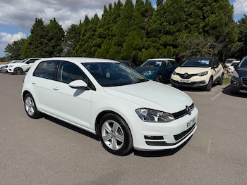 Used Volkswagen Golf 2017 for sale - 79099879: Photo