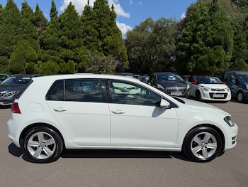 Used Volkswagen Golf 2017 for sale - 79099879: Photo