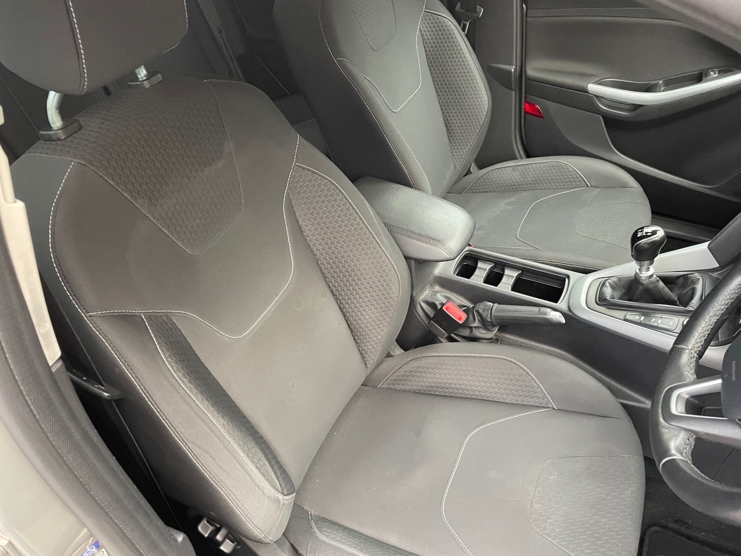 Used Ford Focus 2017 for sale - 76384360: Photo 13