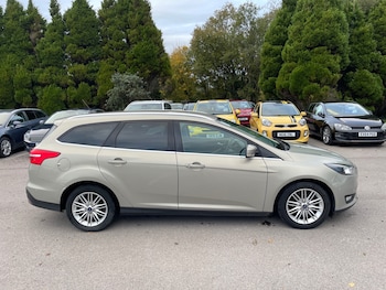 Used Ford Focus 2017 for sale - 76384360: Photo