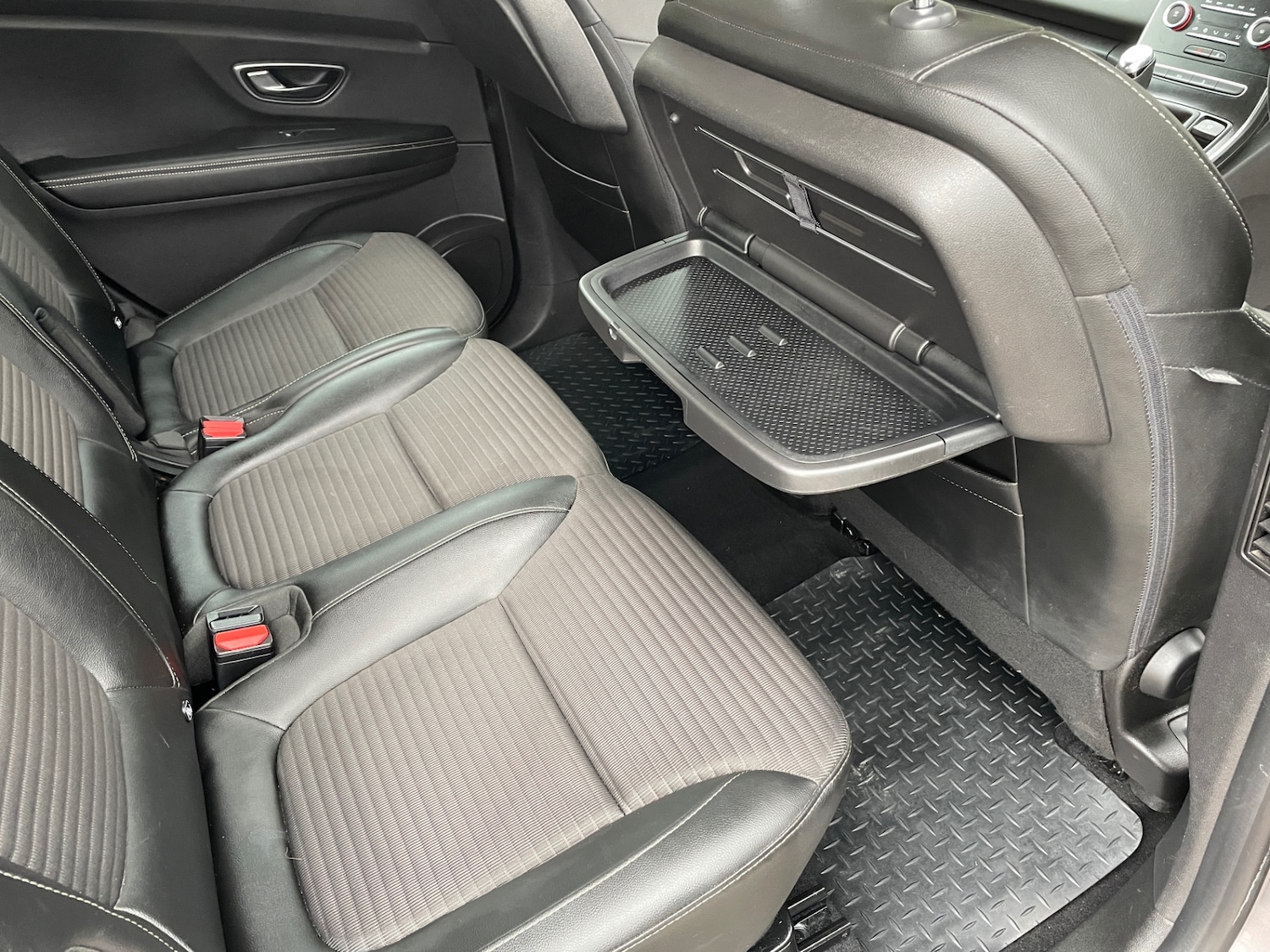 Used Renault Scenic 2016 for sale - 76275044: Photo 15