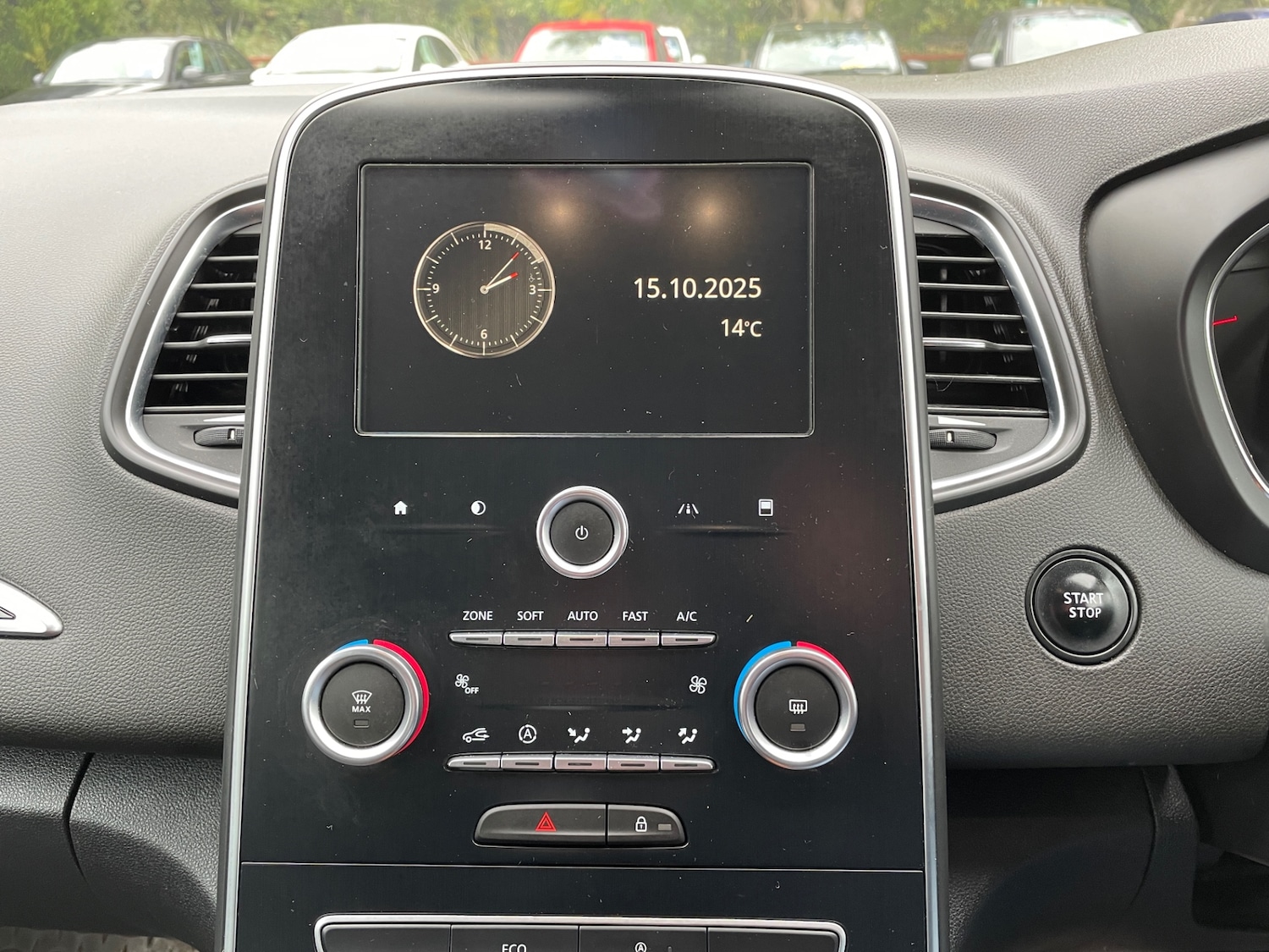 Used Renault Scenic 2016 for sale - 76275044: Photo 18