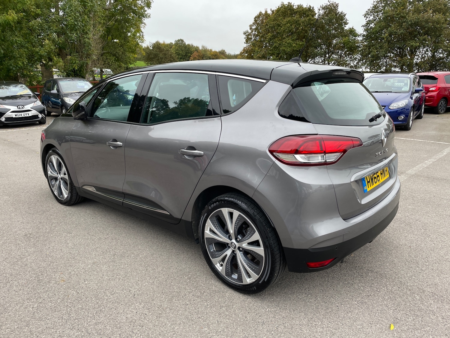 Used Renault Scenic 2016 for sale - 76275044: Photo 7