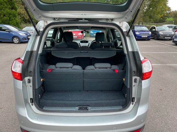 Used Ford Grand C-Max 2012 for sale - 76299157: Photo 5