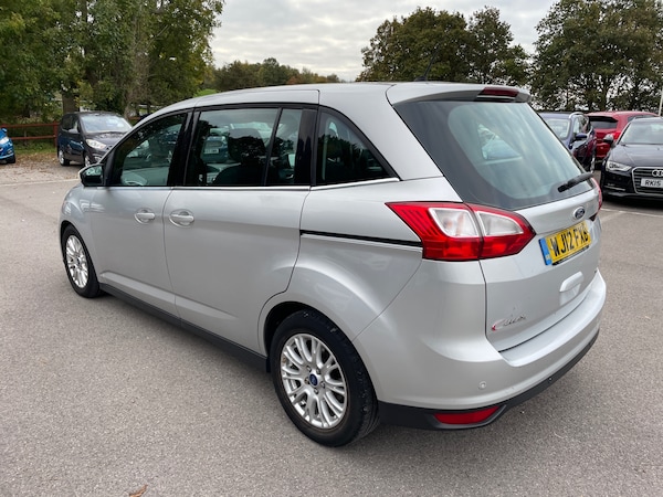 Used Ford Grand C-Max 2012 for sale - 76299157: Photo 6