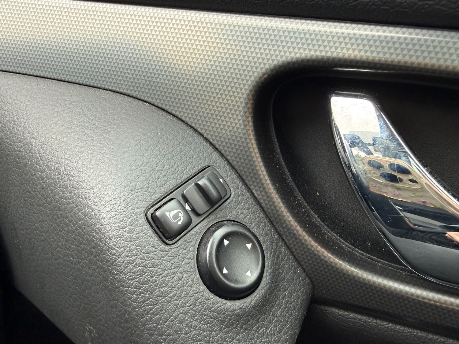 Used Nissan Qashqai 2017 for sale - 77404227: Photo 23