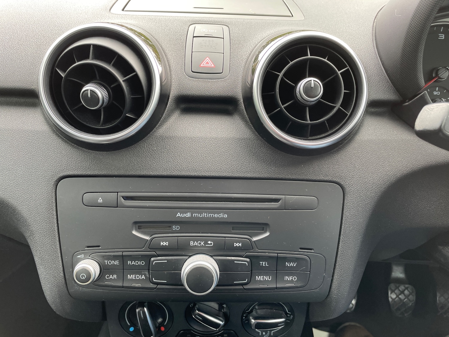 Used Audi A1 2011 for sale - 76006690: Photo 14