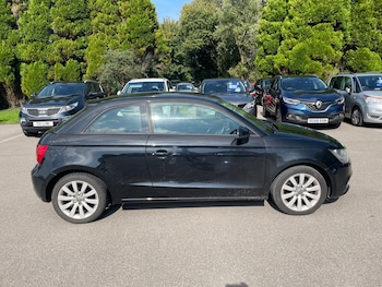 Used Audi A1 2011 for sale - 76006690: Photo