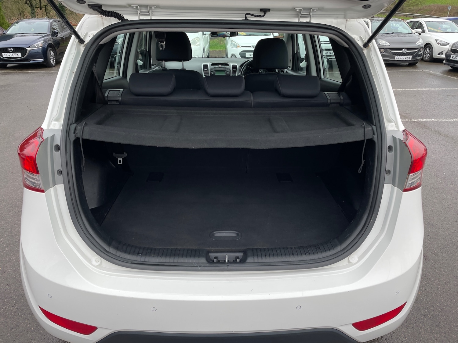 Used Hyundai Ix20 2012 for sale - 77502066: Photo 5