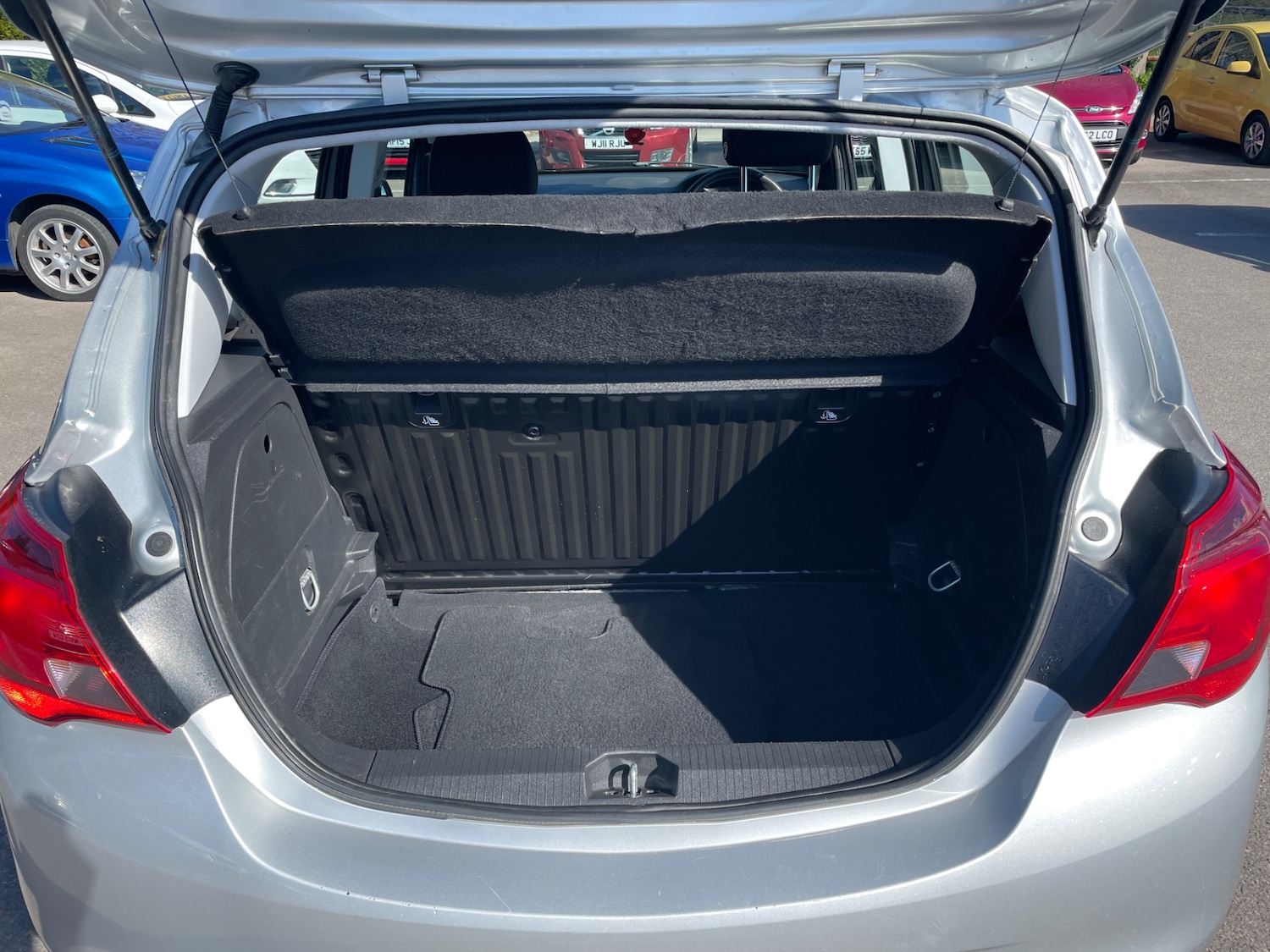 Used Vauxhall Corsa 2018 for sale - 78080763: Photo 5