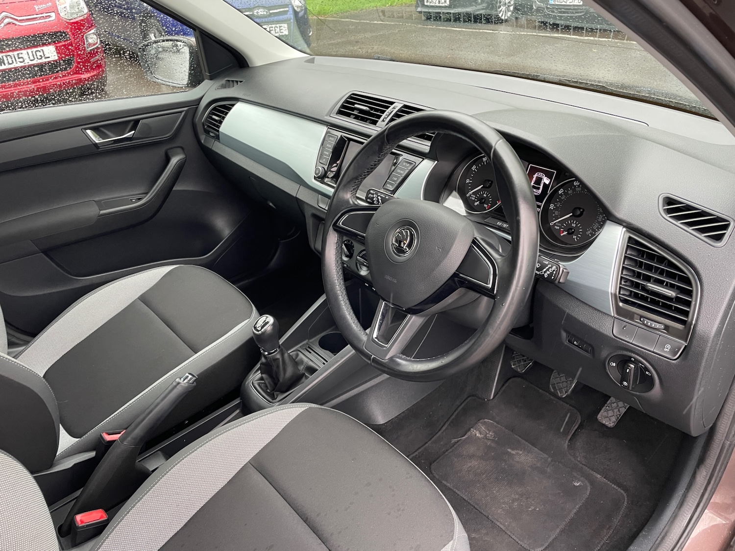 Used Skoda Fabia 2015 for sale - 76037552: Photo 11