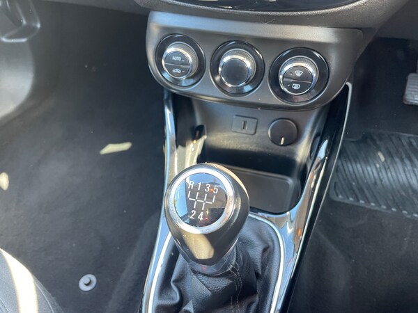 Used Vauxhall ADAM 2015 for sale - 73848967: Photo 15