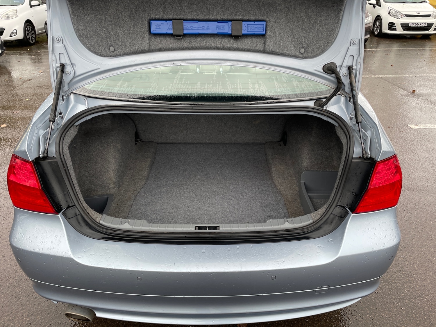 Used BMW 3 Series 2009 for sale - 76553756: Photo 5