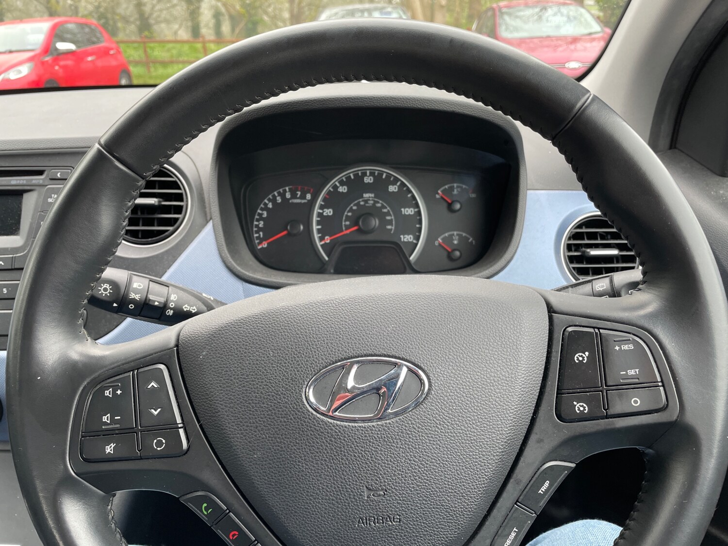 Used Hyundai i10 2015 for sale - 78176609: Photo 14