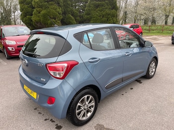 Used Hyundai i10 2015 for sale - 78176609: Photo