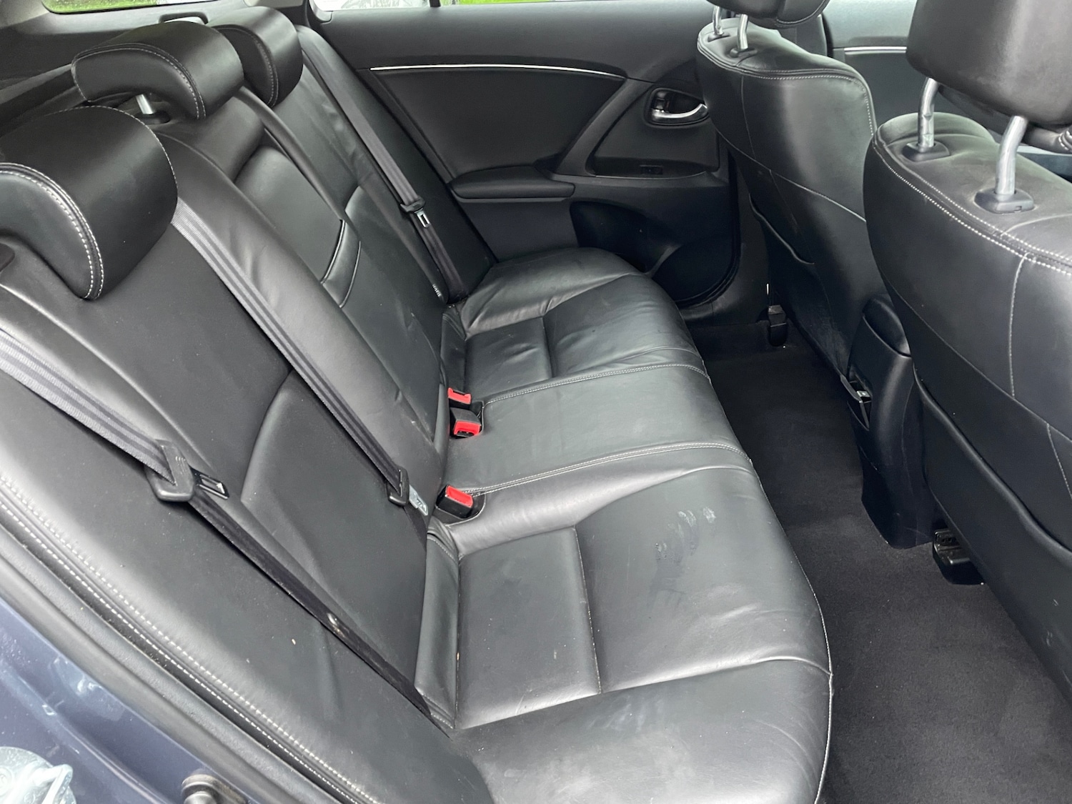 Used Toyota Avensis 2011 for sale - 76968546: Photo 13