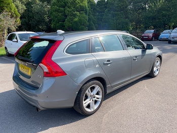 Used Volvo V60 2015 for sale - 75497177: Photo