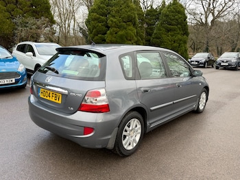 Used Honda Civic 2004 for sale - 77403877: Photo