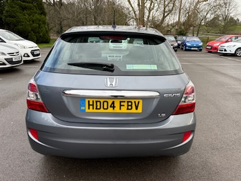 Used Honda Civic 2004 for sale - 77403877: Photo