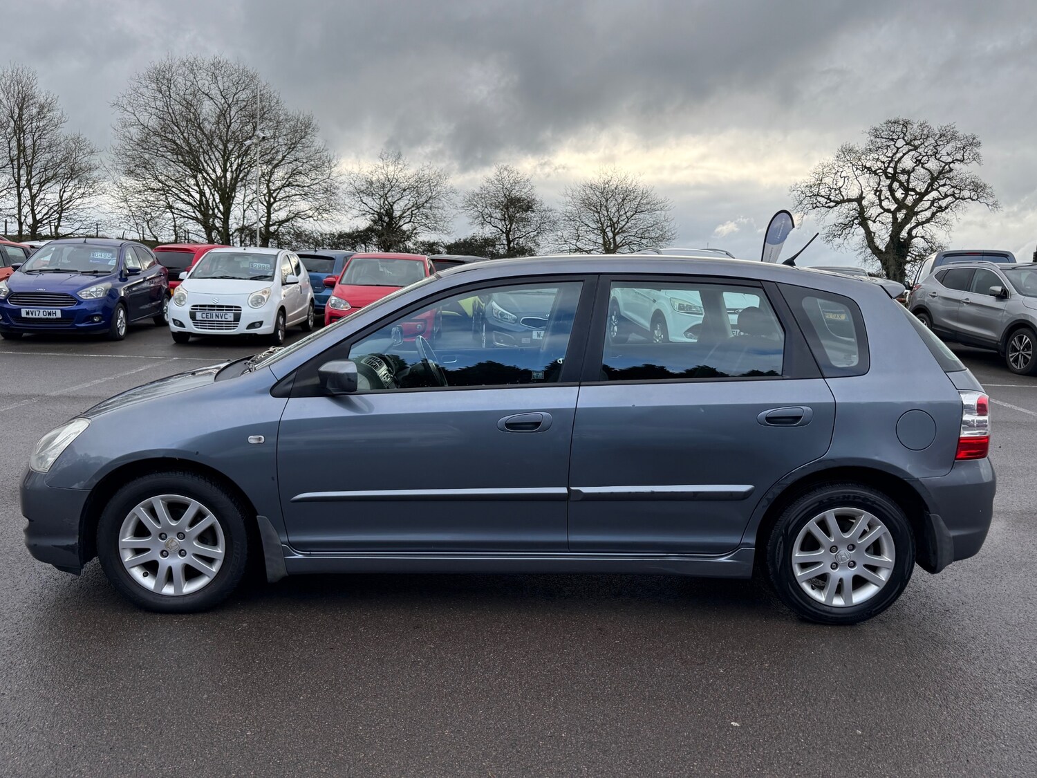 Used Honda Civic 2004 for sale - 77403877: Photo 8