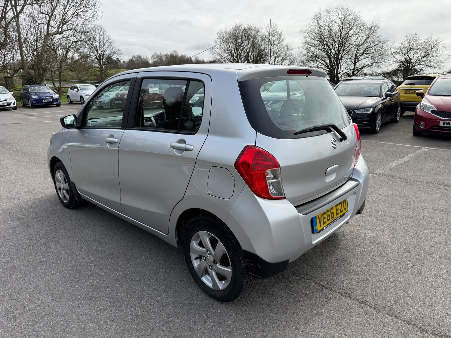Used Suzuki Celerio 2016 for sale - 77901539: Photo 6