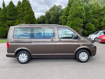Used Volkswagen Transporter Shuttle 2010 for sale - 75440329: Photo