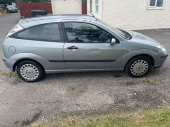 Used Ford Focus 2004 for sale - 75055334: Photo
