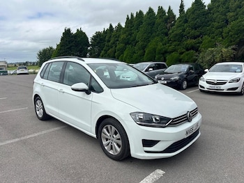 2015 (65) - 1.4 TSI SE 5dr Petrol Manual white 5 Door Hatchback