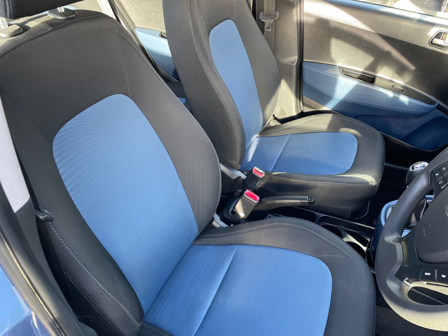 Used Hyundai i10 2016 for sale - 76706216: Photo 11