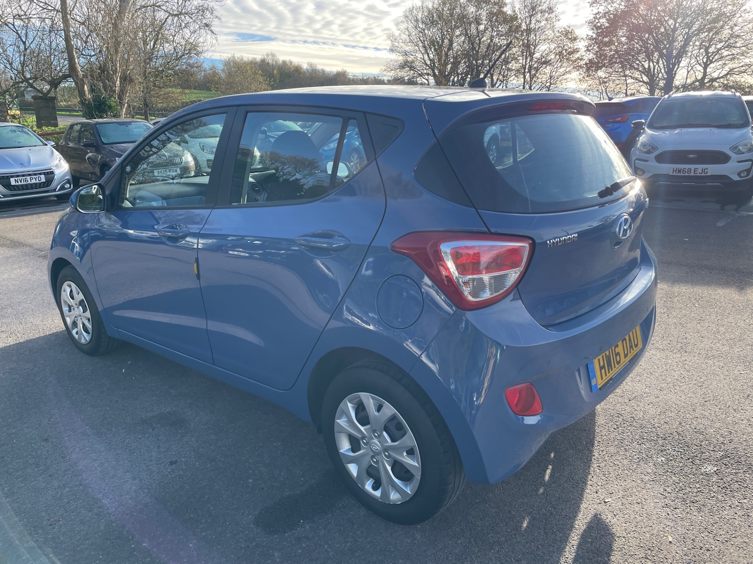 Used Hyundai i10 2016 for sale - 76706216: Photo 6