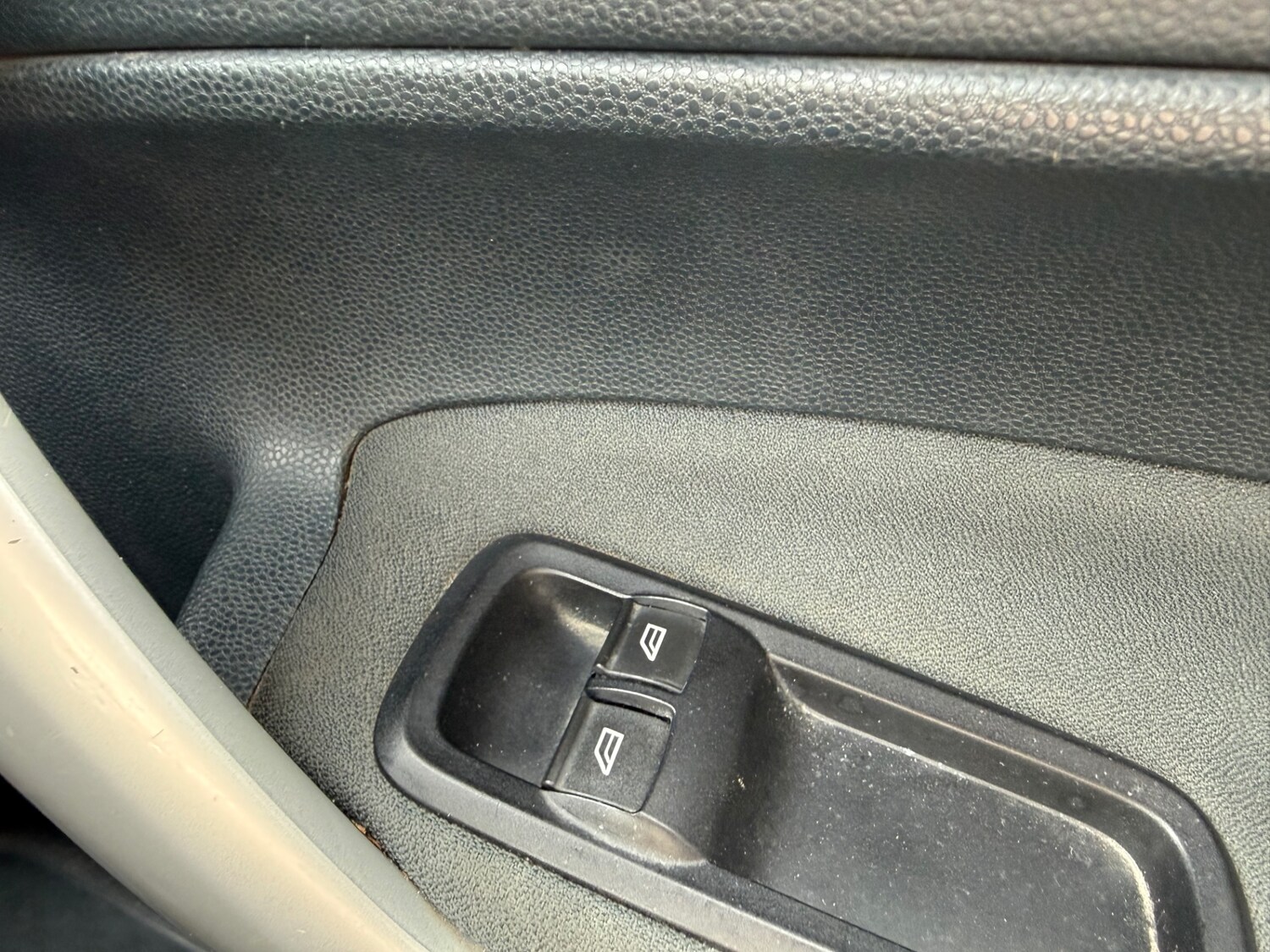 Used Ford Fiesta 2012 for sale - 77983828: Photo 22