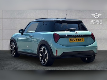 Used MINI Cooper 2024 for sale - 79160923: Photo