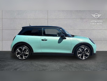 Used MINI Cooper 2024 for sale - 79160923: Photo