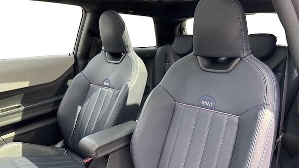 Used MINI Cooper 2024 for sale - 74753546: Photo 13