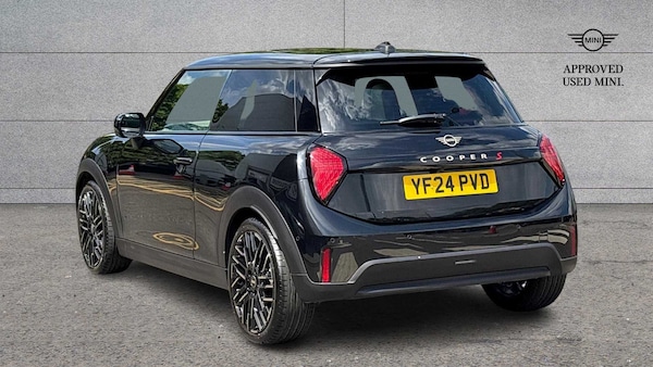 Used MINI Cooper 2024 for sale - 74753546: Photo 2