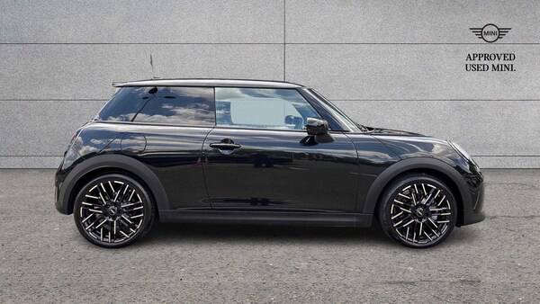 Used MINI Cooper 2024 for sale - 74753546: Photo 4